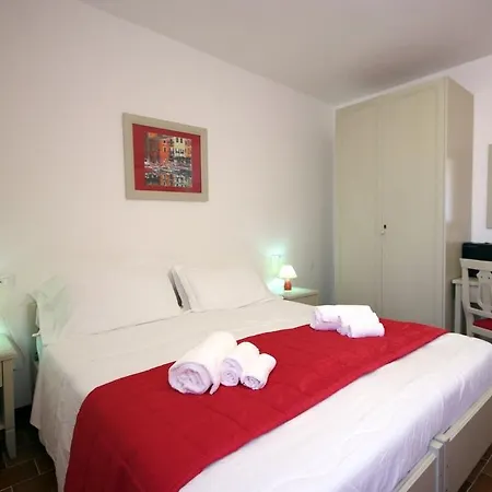 Dei 10 Colori Hotel